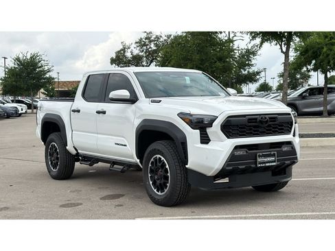 New 2026 Toyota Tacoma TRD Off-Road AWD/4WD image 37