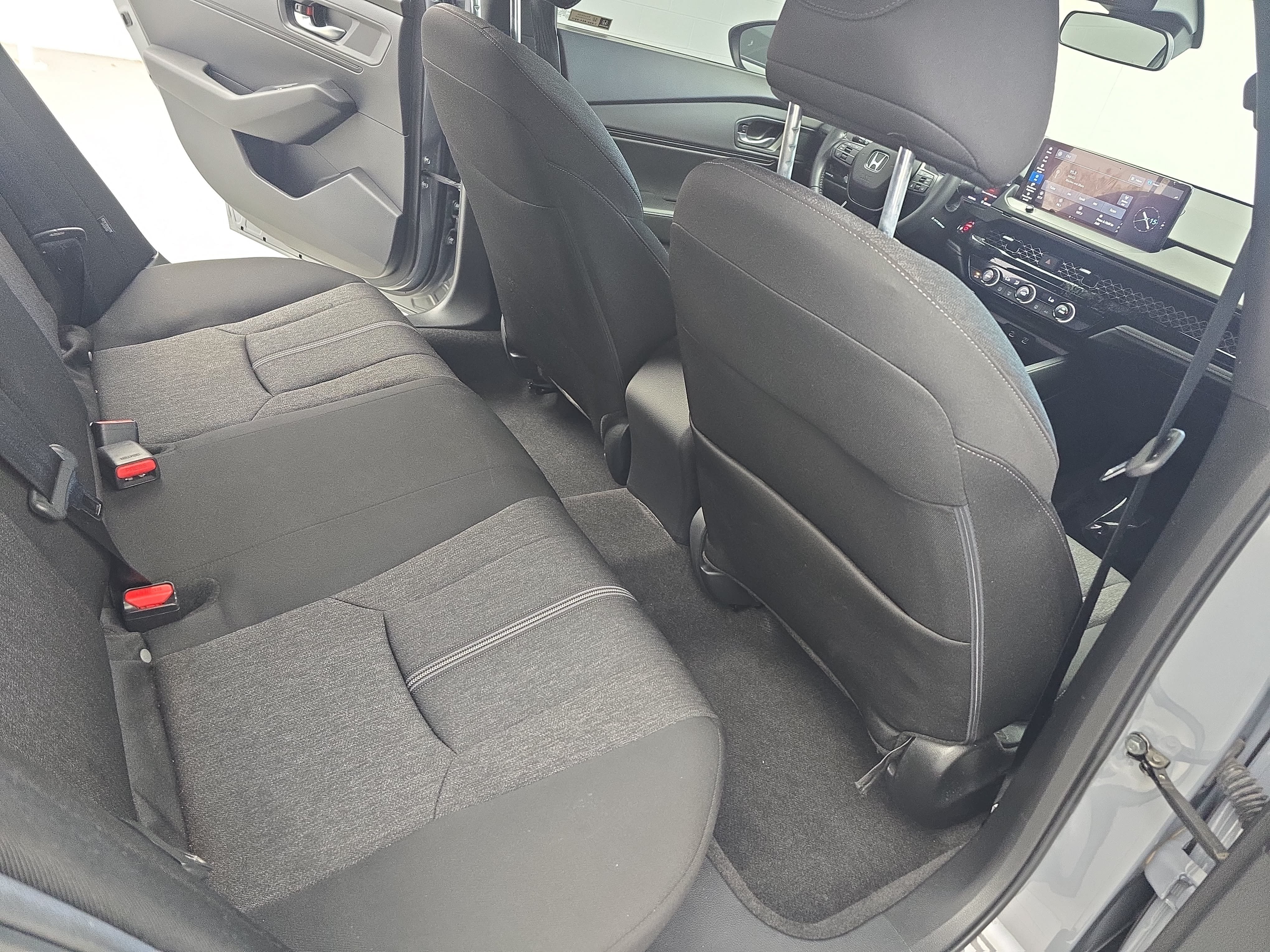 Used 2024 Honda Accord Sport image 11