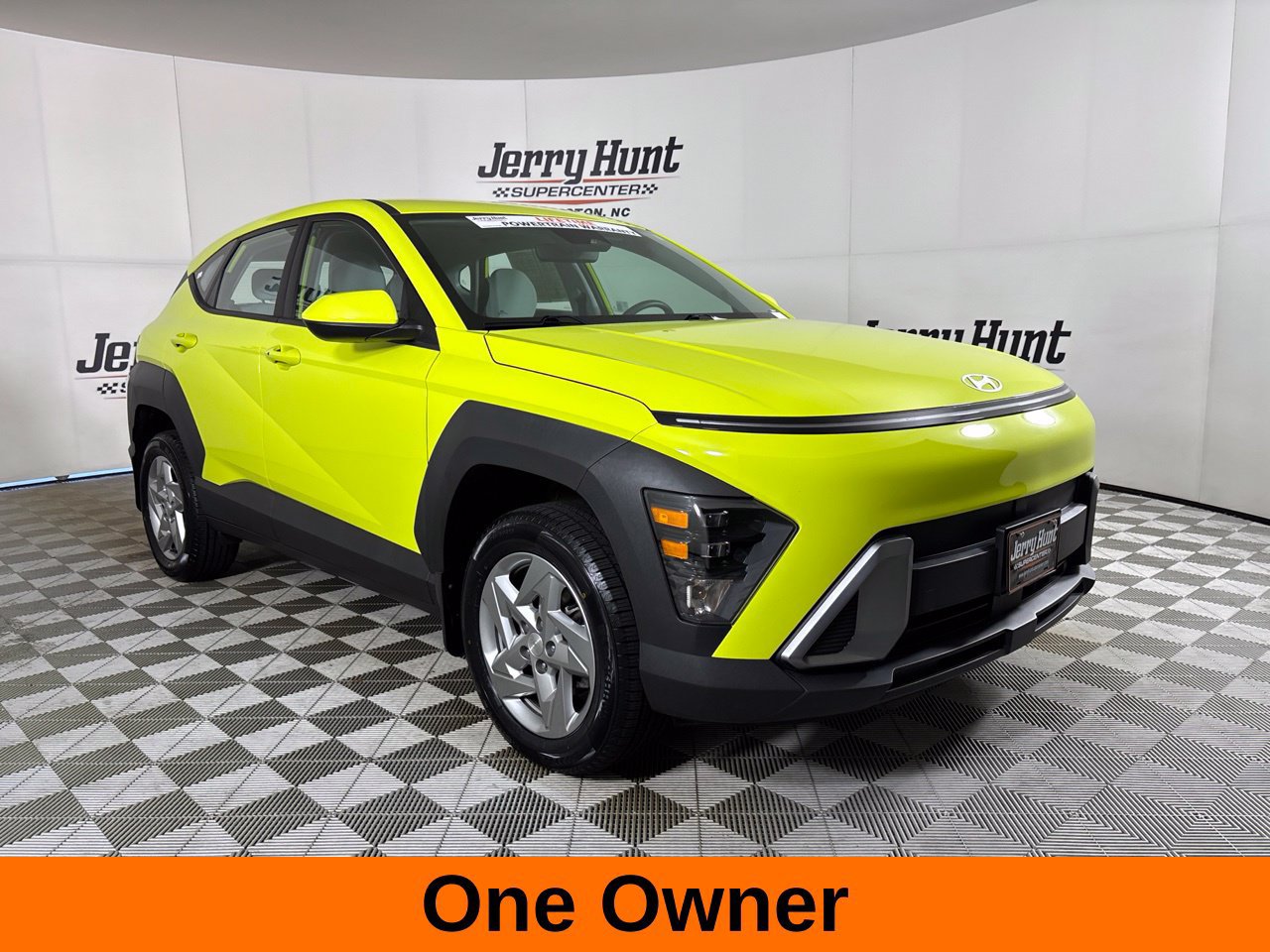 Used 2024 Hyundai Kona SE AWD/4WD image 4