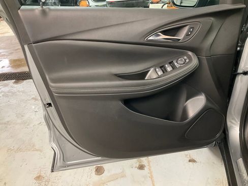 Certified 2023 Buick Encore GX Select image 11