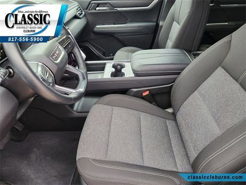 Used 2025 GMC Acadia Elevation image 16