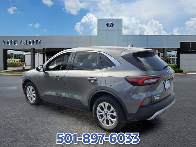 Used 2023 Ford Escape Active FWD image 3