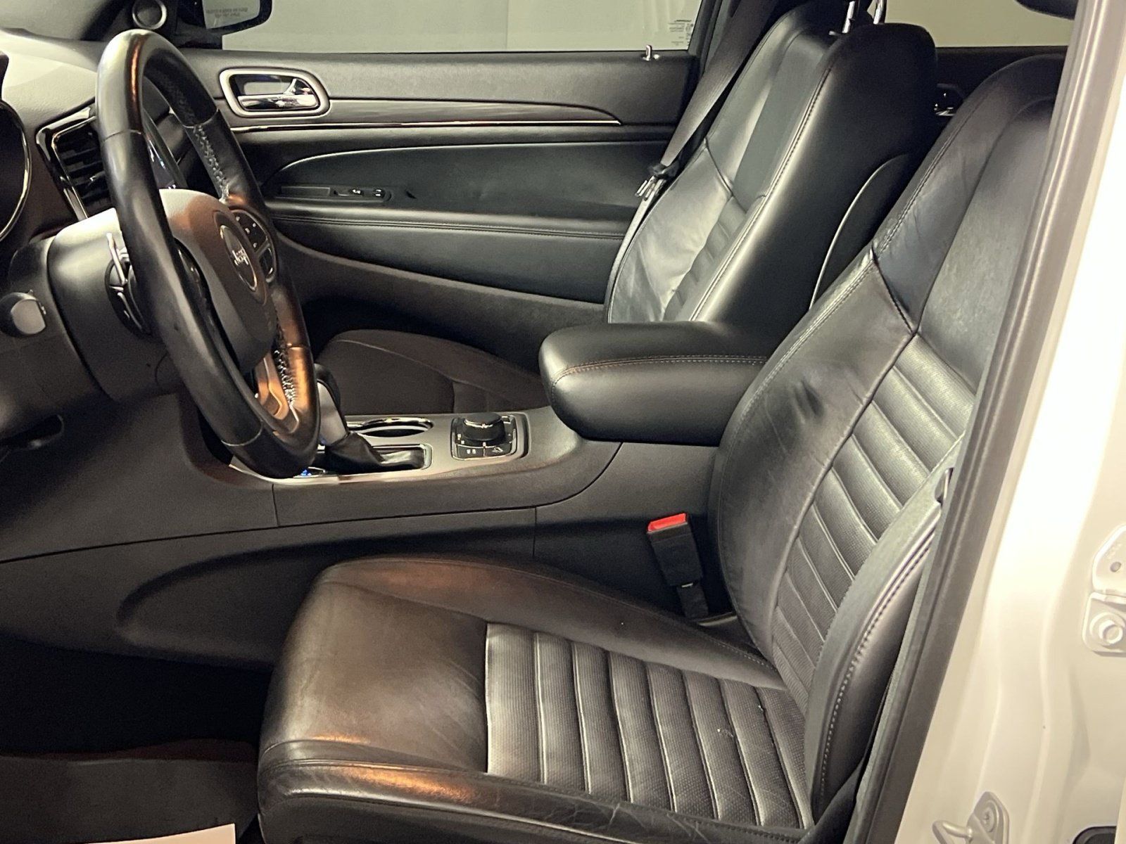 Used 2021 Jeep Grand Cherokee Limited X AWD/4WD image 13