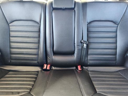 Used 2019 Ford Fusion SE image 25