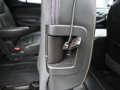 Used 2019 Chevrolet Traverse LT AWD/4WD image 45