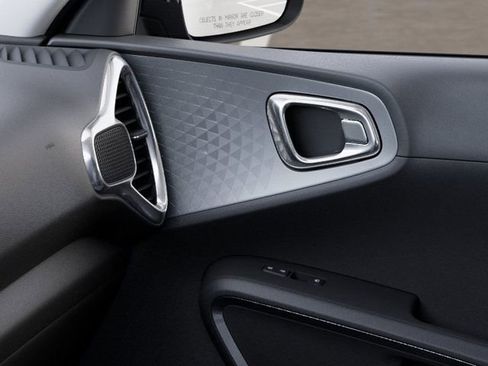 New 2025 Kia Soul LX image 25