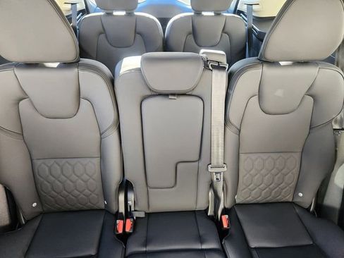 New 2026 Volvo XC90 T8 Plus image 11