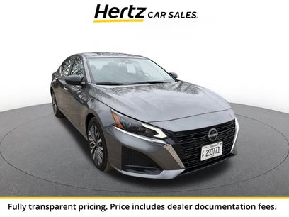 Used 2025 Nissan Altima 2.5 SV