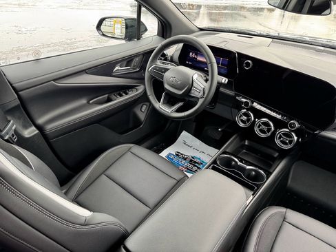 Used 2025 Chevrolet Blazer EV LT image 21