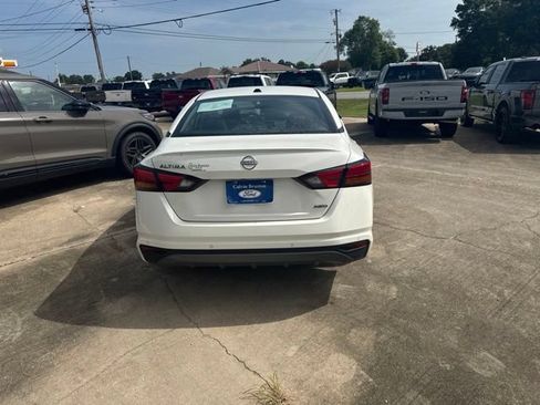 Used 2026 Nissan Altima 2.5 SV AWD/4WD image 4