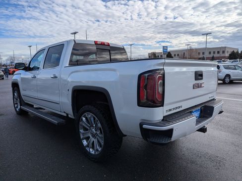 Certified 2018 GMC Sierra 1500 Denali w/ Denali Ultimate Package AWD/4WD image 33