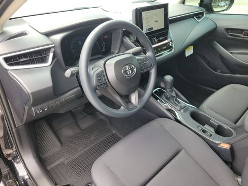 Used 2026 Toyota Corolla LE FWD image 15