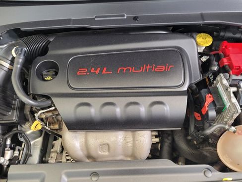 Used 2021 Jeep Compass Latitude w/ Sun and Sound Group AWD/4WD image 30