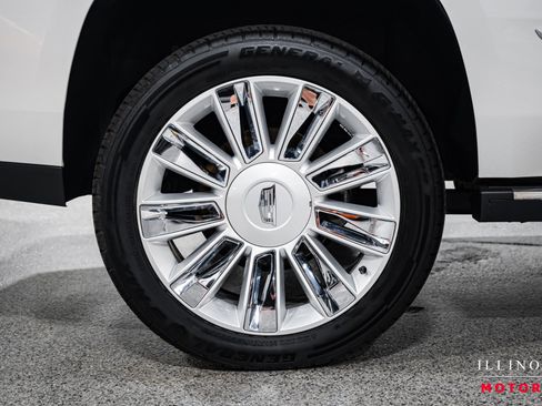 Used 2019 Cadillac Escalade Platinum image 11