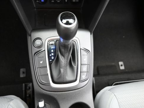 Used 2019 Hyundai Kona Ultimate FWD image 17