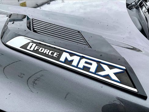 Used 2024 Toyota Tundra Limited image 32