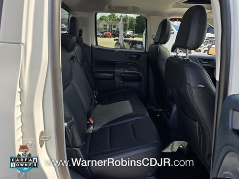 Used 2025 Ford Maverick Lariat w/ Black Appearance Package AWD/4WD image 15