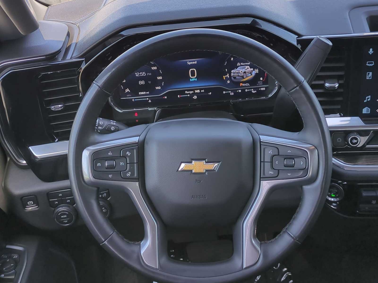 Used 2025 Chevrolet Silverado 2500 LT w/ Convenience Package AWD/4WD image 14