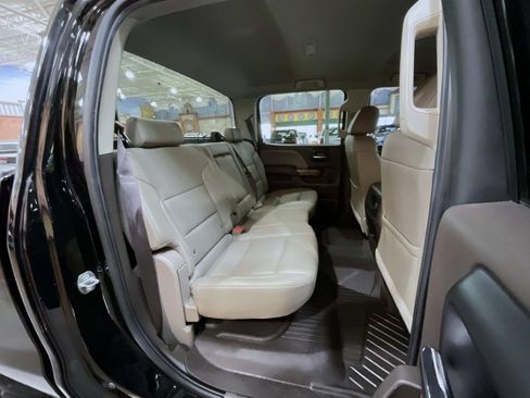 Used 2018 GMC Sierra 1500 SLT w/ SLT Premium Package AWD/4WD image 18