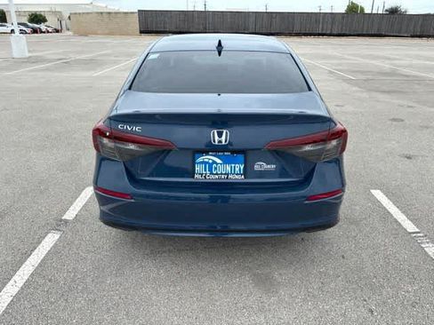 Used 2026 Honda Civic LX image 4