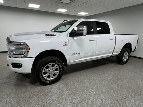 Used 2024 RAM 2500 Laramie w/ Safety Group image 7