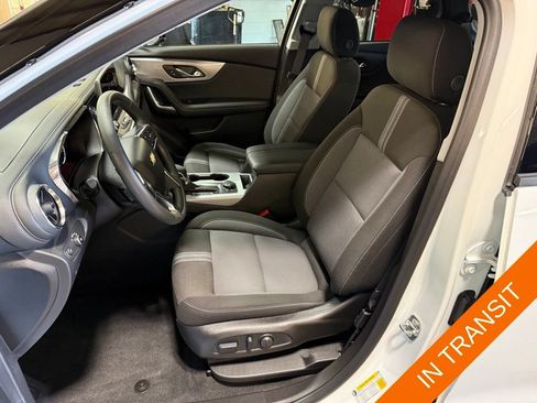 Used 2026 Chevrolet Blazer LT w/ Convenience Package AWD/4WD image 24