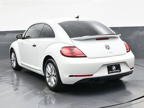 Used 2017 Volkswagen Beetle 1.8T S image 6