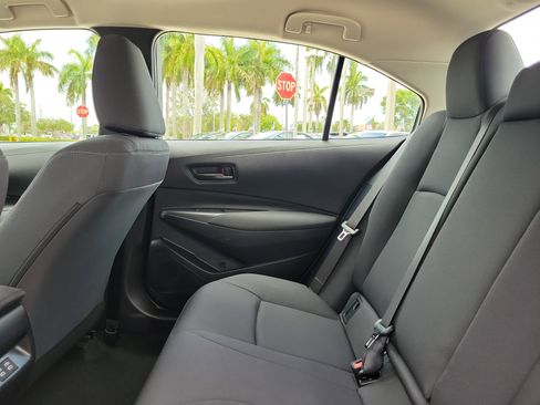 Certified 2025 Toyota Corolla LE FWD image 14