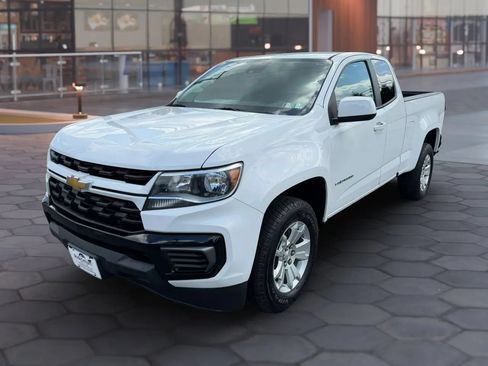 Used 2022 Chevrolet Colorado LT w/ Fleet Safety Package RWD image 6