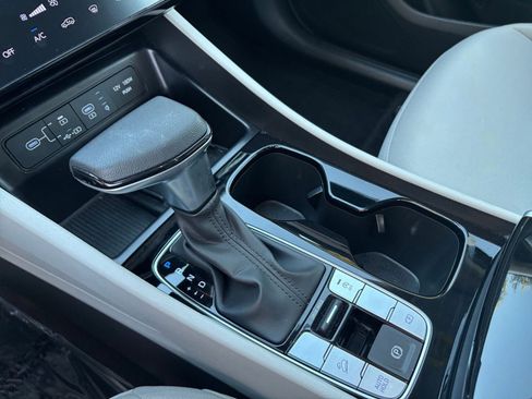 Used 2025 Hyundai Tucson SEL image 36