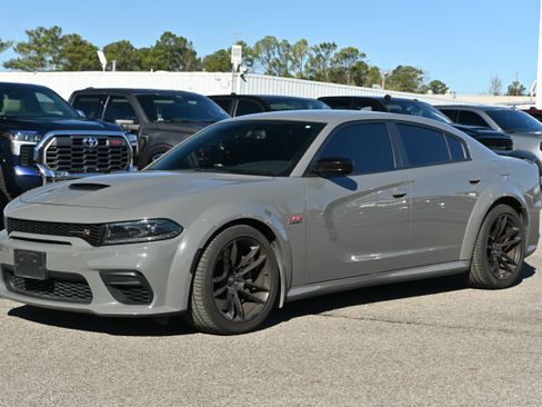 Used 2023 Dodge Charger Scat Pack image 7