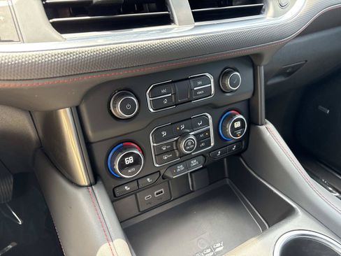 Used 2024 Chevrolet Suburban RST w/ Luxury Package AWD/4WD image 23