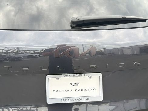 Used 2025 Kia Telluride EX X-Line AWD/4WD image 11
