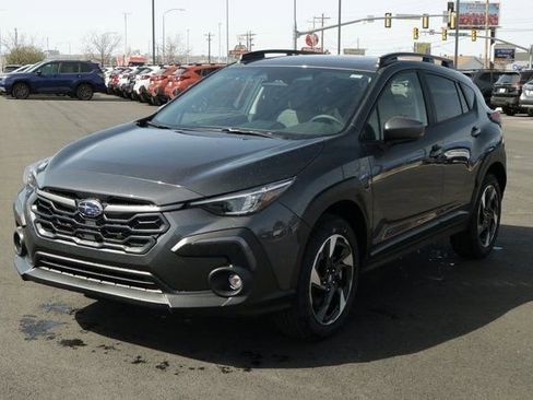 Used 2025 Subaru Crosstrek 2.5i Limited w/ Crosstrek Mirror Package image 7