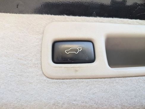 Used 2011 Lexus RX 350 2WD w/ Premium Pkg image 34