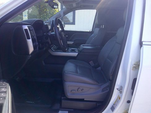 Used 2015 Chevrolet Silverado 1500 LTZ Z71 w/ LTZ Plus Package image 11