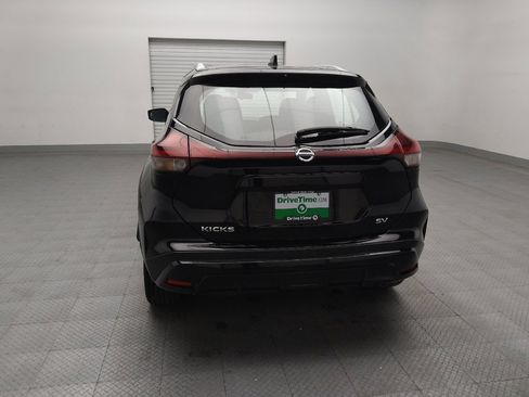Used 2021 Nissan Kicks SV image 6