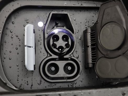 New 2026 BMW iX xDrive45 image 20