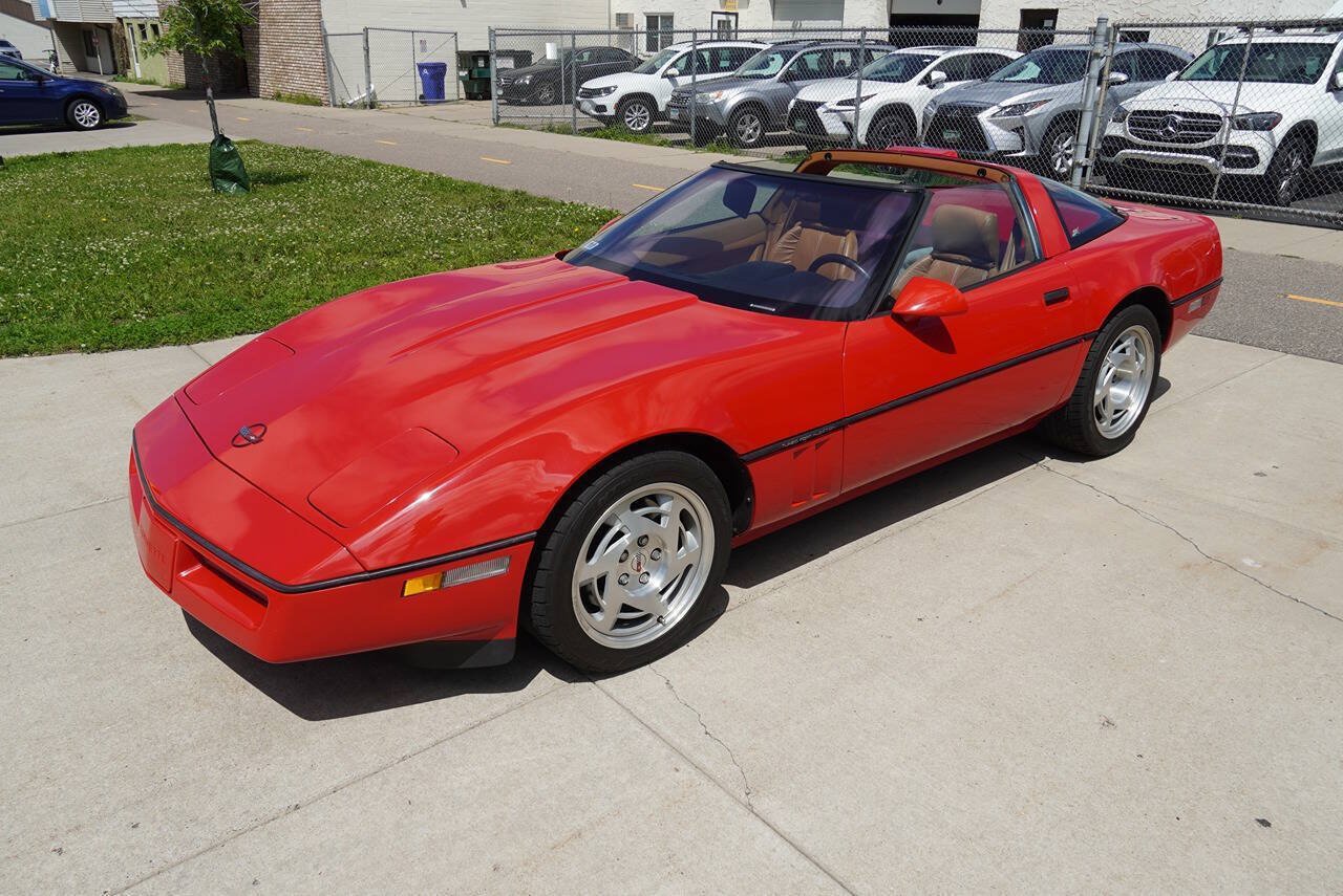 Used 1990 Chevrolet Corvette ZR-1 RWD image 17