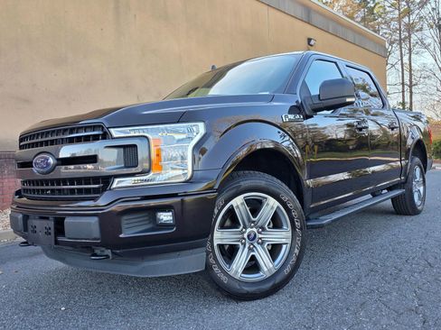 Used 2019 Ford F150 XLT w/ Equipment Group 302A Luxury image 3