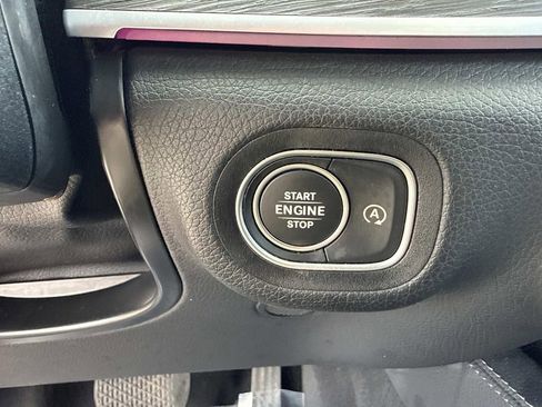Used 2022 Mercedes-Benz GLE 350 4MATIC image 37