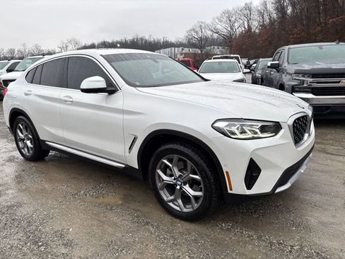 Used 2024 BMW X4 xDrive30i w/ Premium Package image 7