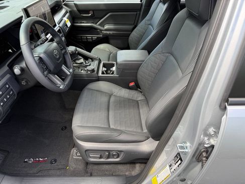 New 2026 Toyota 4Runner TRD Off-Road Premium AWD/4WD image 13