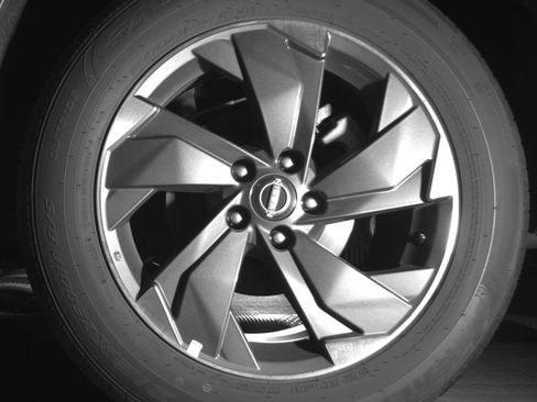 Used 2025 Nissan Rogue SV FWD image 14