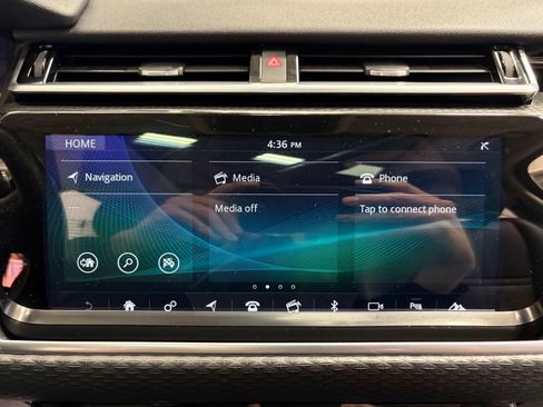 Used 2018 Land Rover Range Rover Velar S AWD/4WD image 16