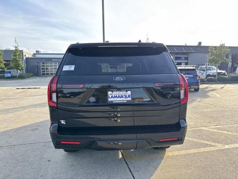 New 2025 Ford Expedition Tremor image 4