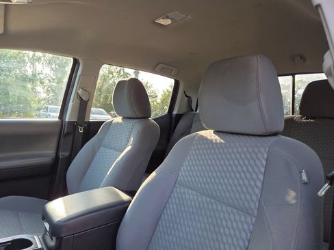 Certified 2023 Toyota Tacoma SR5 w/ Technology Package AWD/4WD image 23