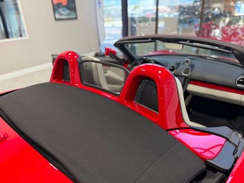 Used 2024 Porsche 718 Boxster GTS RWD image 40