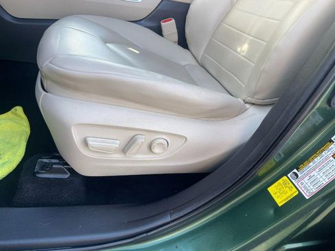 Used 2023 Toyota Highlander XLE image 22