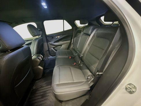 Used 2024 Chevrolet Blazer EV LT AWD/4WD image 29